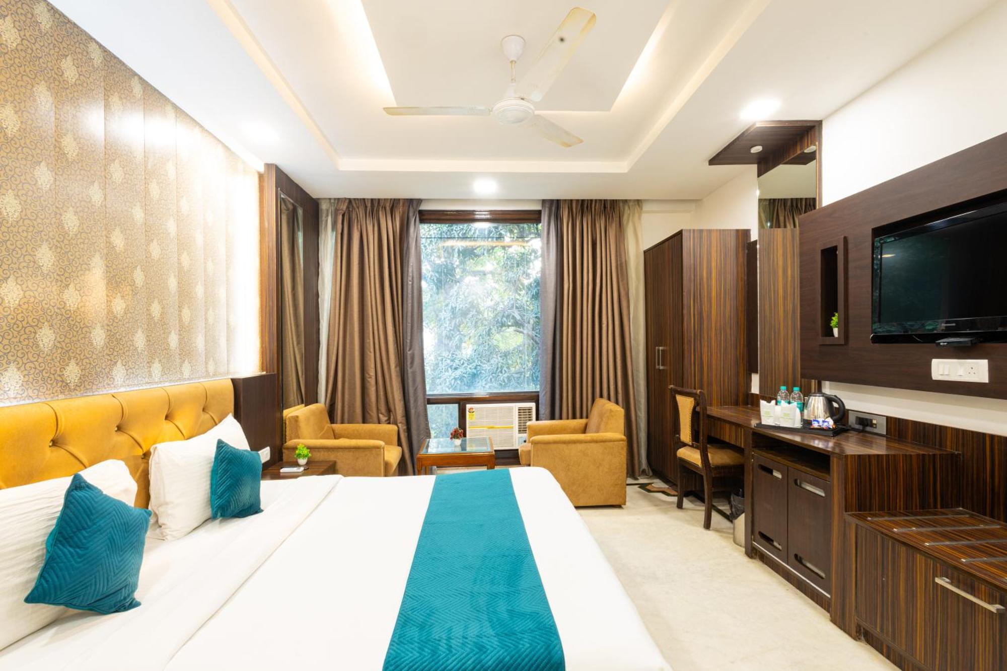 Hotel Panickers Residency - Ajmal Khan Market Near Karol Bagh Metro Delhi  Exterior photo